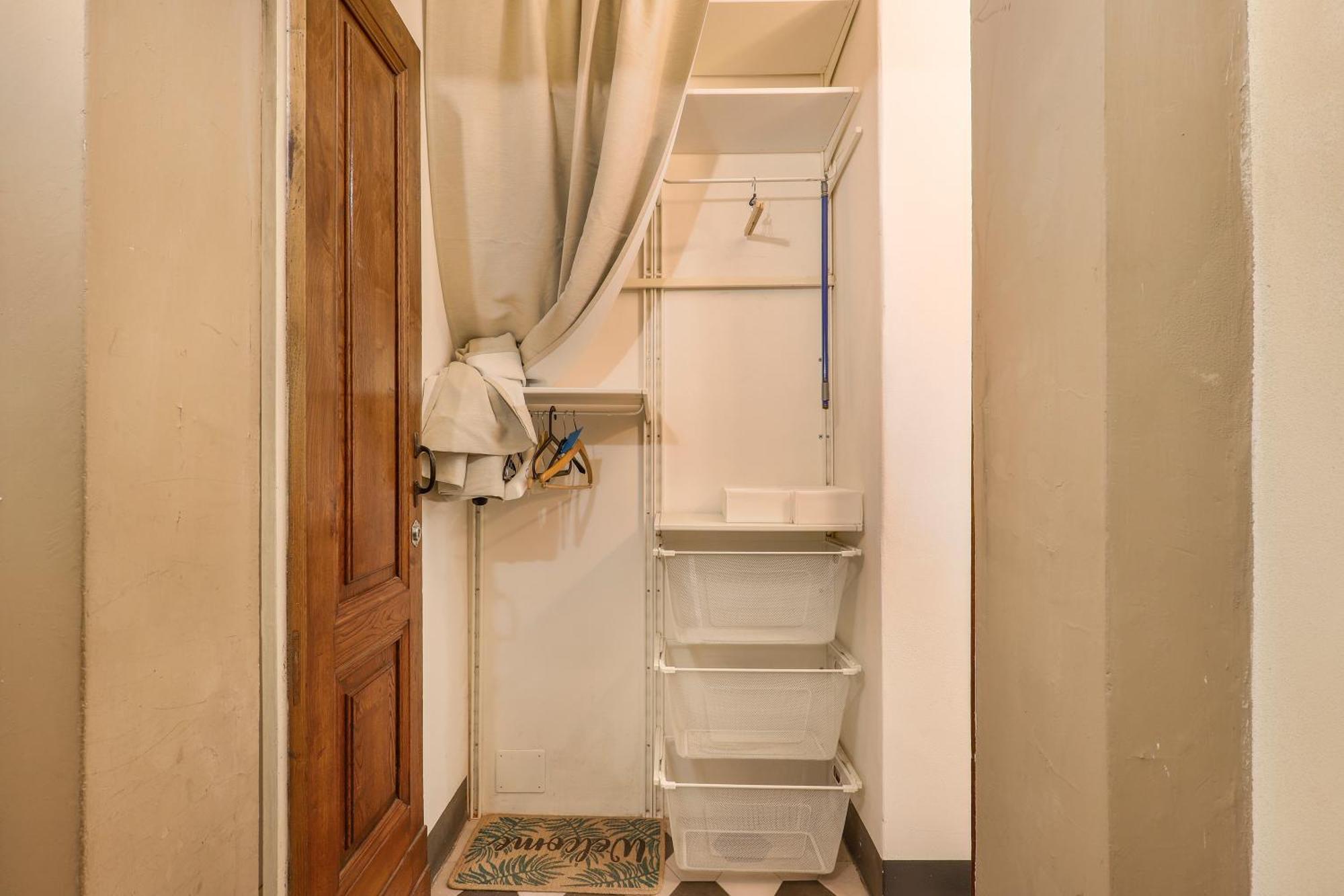 One-Bedroom Apartment With Patio Florence Ngoại thất bức ảnh